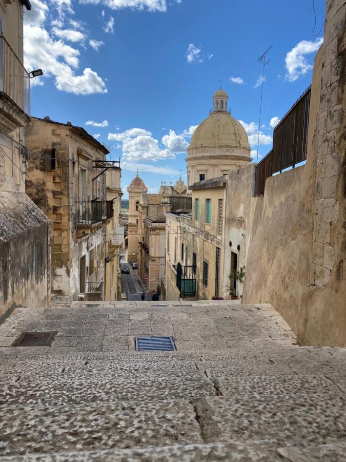 Rossaroll Holiday Houses Noto Exterior foto